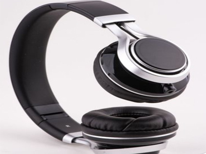 BT8931H低延時(shí)游戲耳機(jī)（帶Dongle)